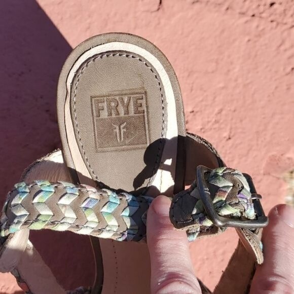 Frye Corrina Whipstitch Leather 5" Wedge 1" Platform Adjustable Sz 10 Sandal - Picture 7 of 13